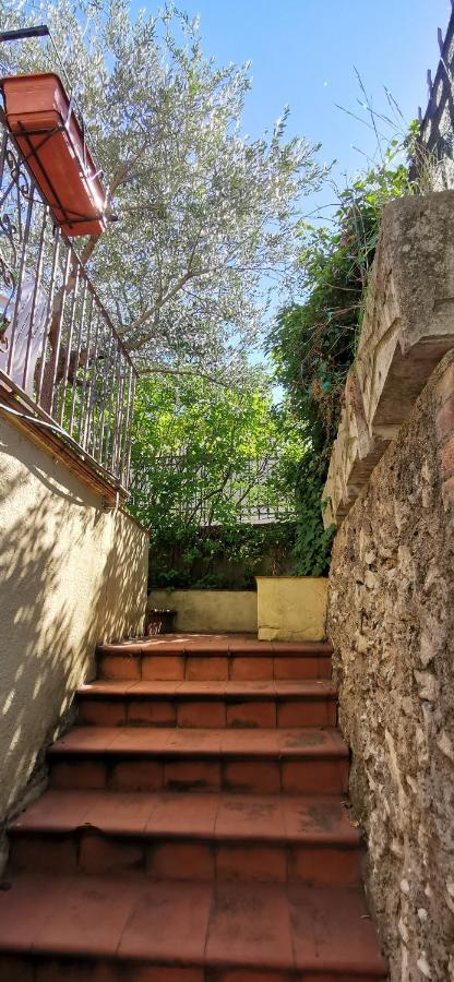 Appartamenti vacanze Borghetto Vetuliae Civico Undici Santa Maria in Valle Esterno foto