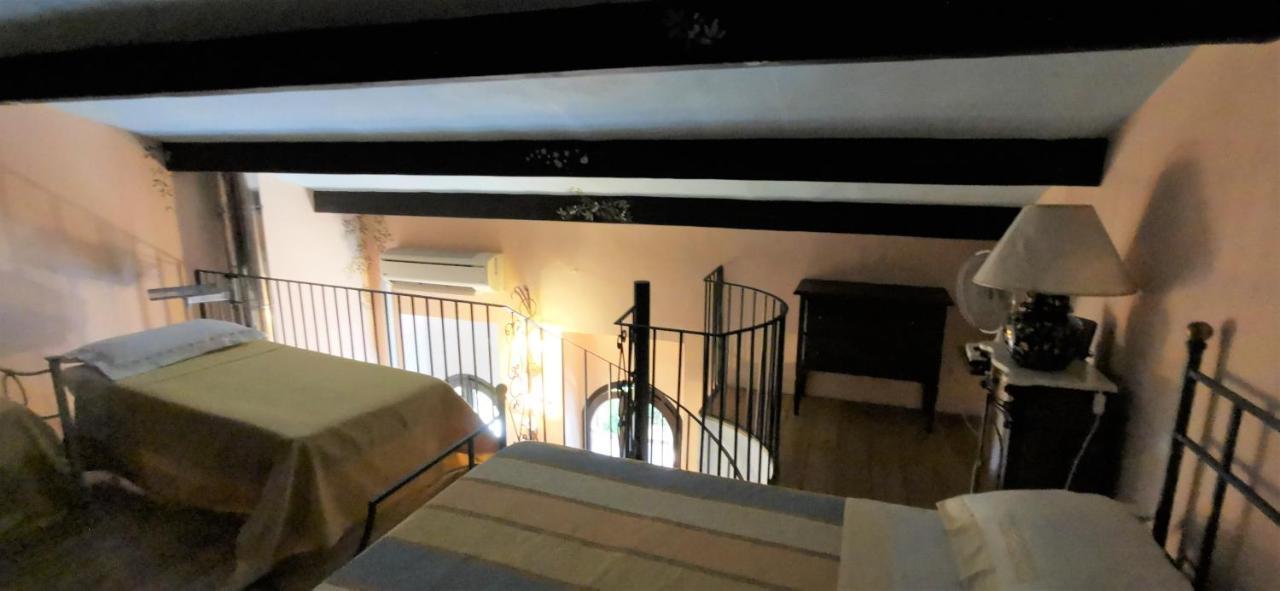 Appartamenti vacanze Borghetto Vetuliae Civico Undici Santa Maria in Valle Esterno foto