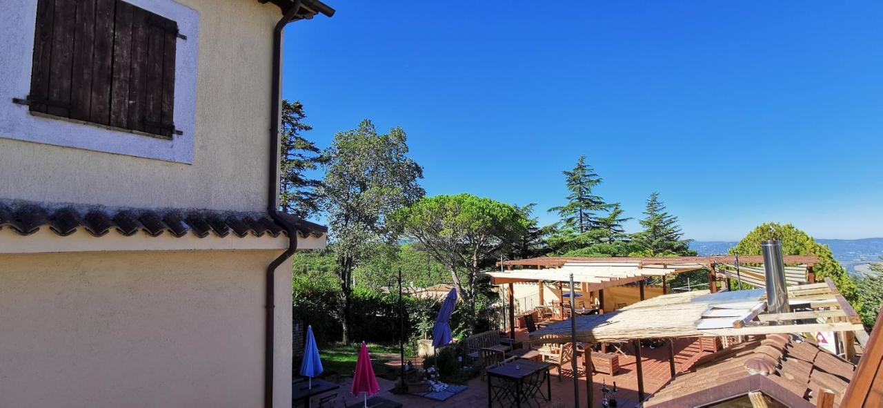 Appartamenti vacanze Borghetto Vetuliae Civico Undici Santa Maria in Valle Esterno foto