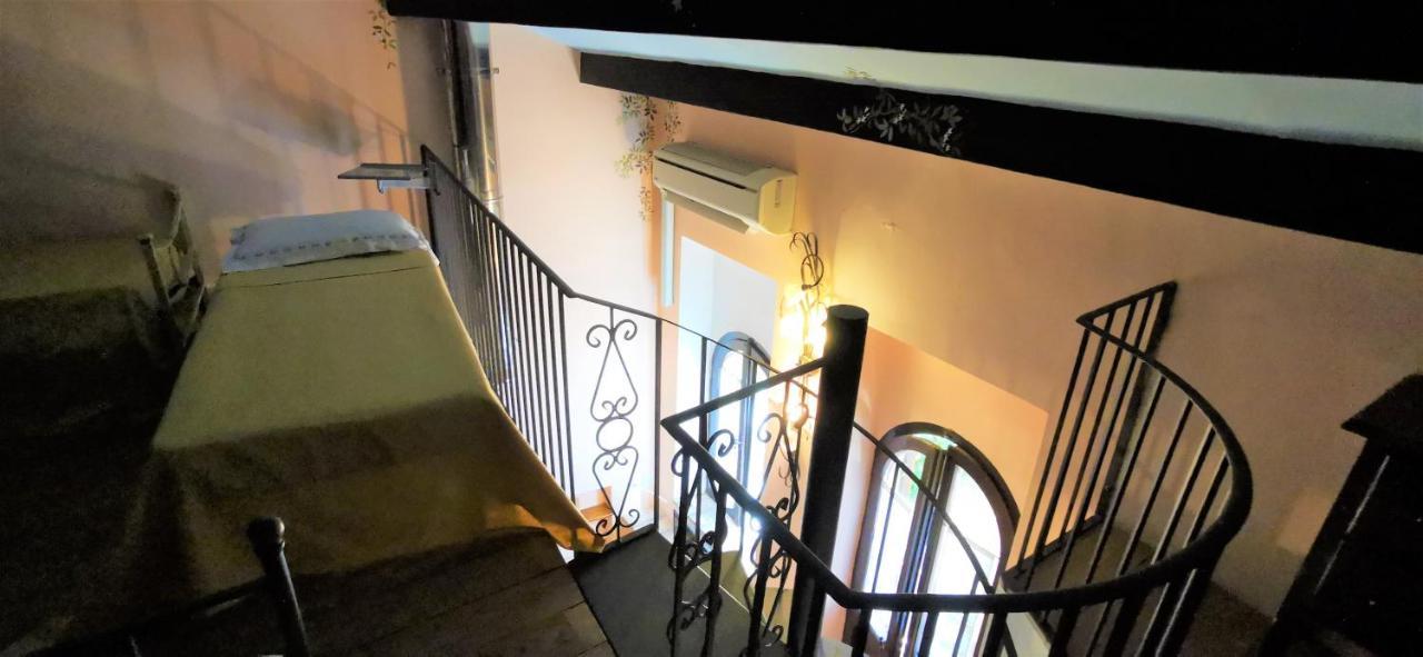 Appartamenti vacanze Borghetto Vetuliae Civico Undici Santa Maria in Valle Esterno foto