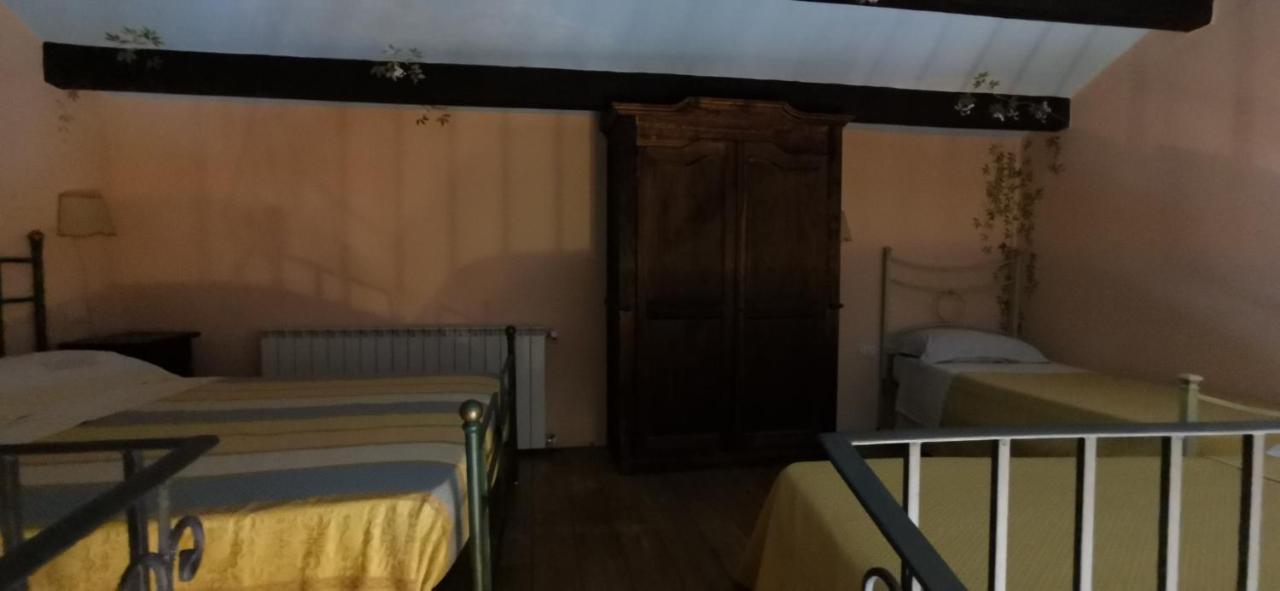 Appartamenti vacanze Borghetto Vetuliae Civico Undici Santa Maria in Valle Esterno foto